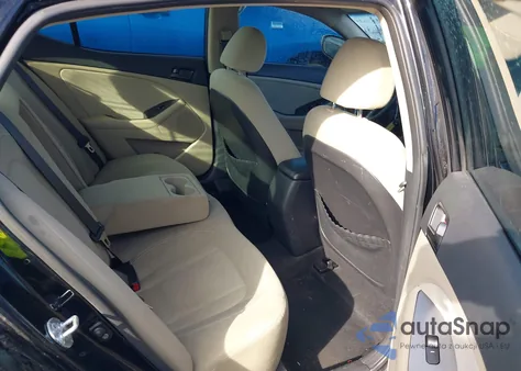 2011 Kia Optima Lx из США, поврежденный, VIN KNAGM4A7XB5052986